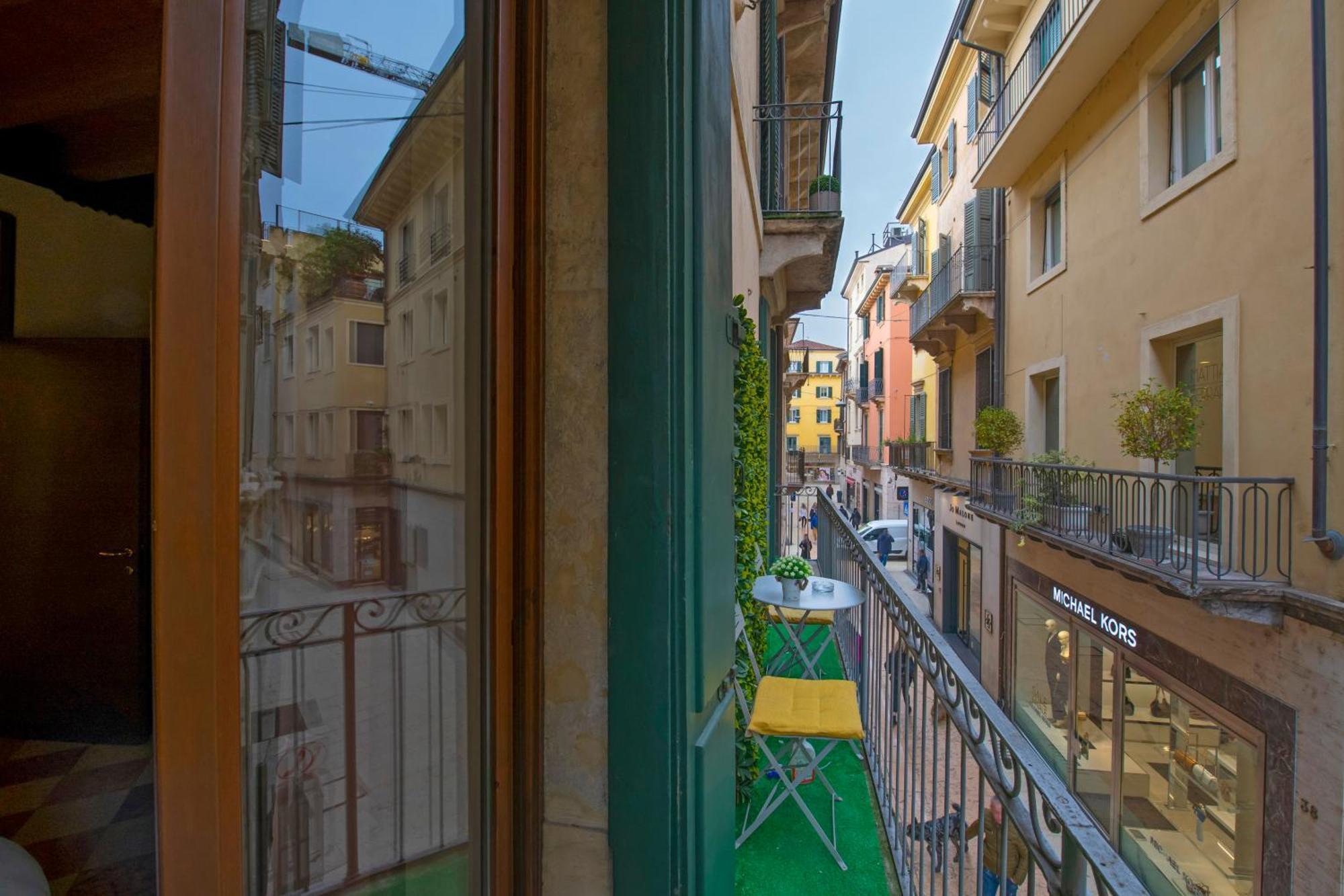 Palace Home Mazzini Verona Center 1 Extérieur photo