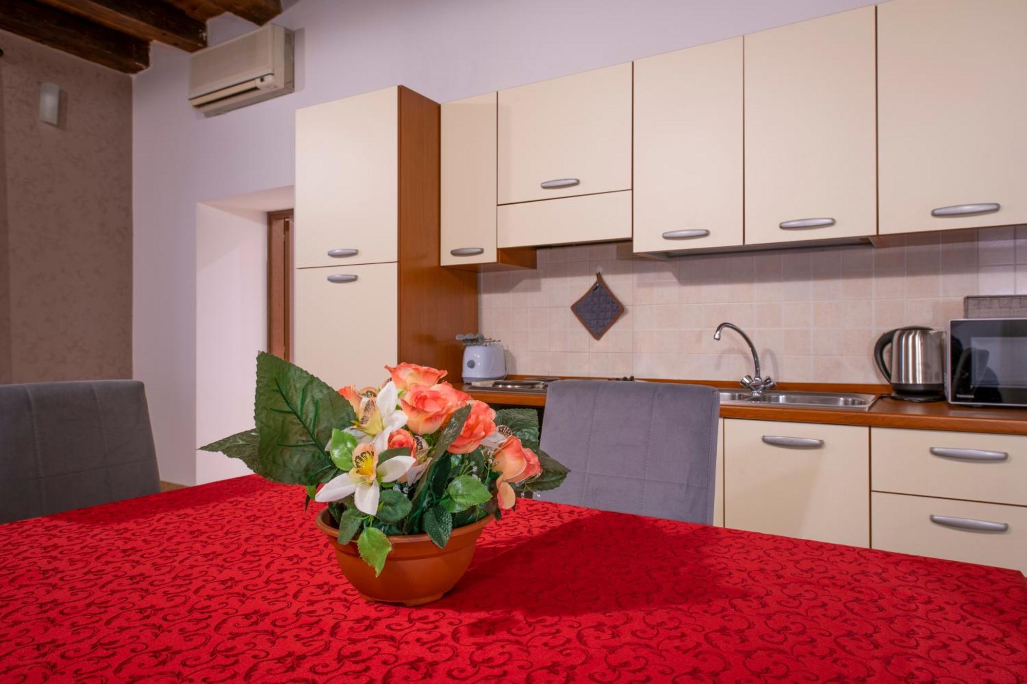 Palace Home Mazzini Verona Center 1 Extérieur photo