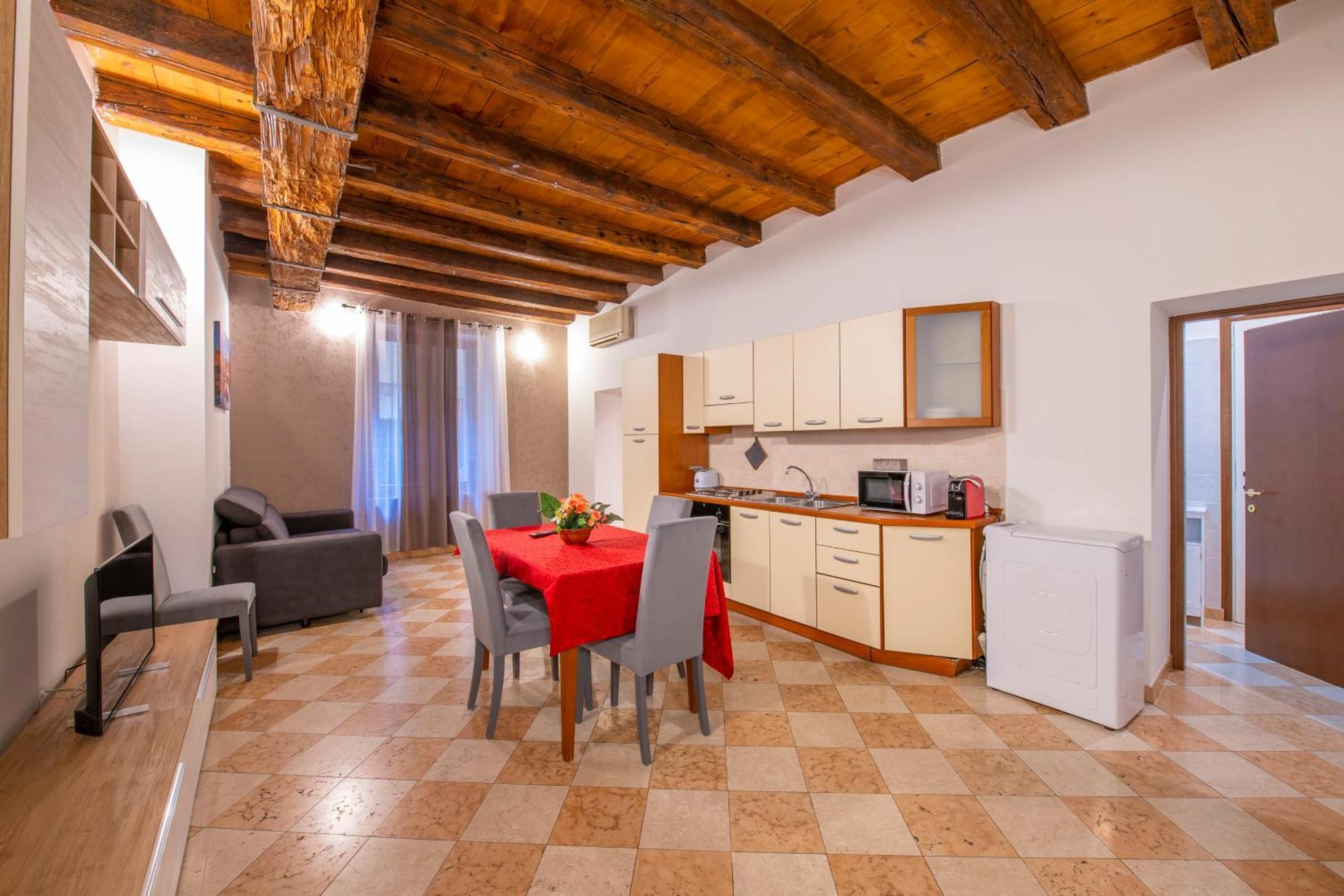 Palace Home Mazzini Verona Center 1 Extérieur photo