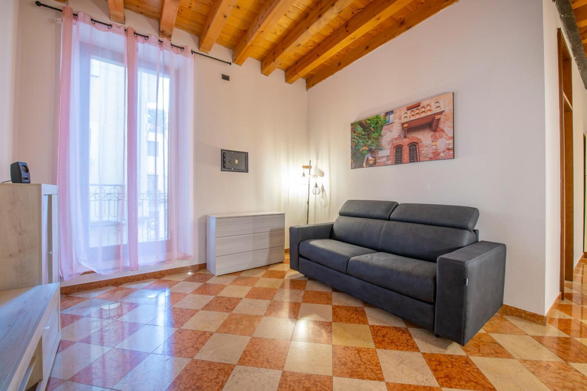 Palace Home Mazzini Verona Center 1 Extérieur photo